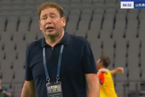 媒體人：斯盧茨基那神態讓我想到阿莫林，球可以輸教練不能崩啊