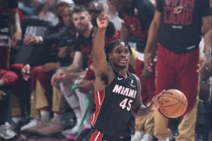 蒂姆-哈達威：我很欣賞戴維恩-米切爾 但他需要更具侵略性