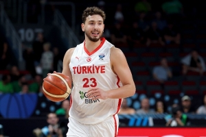 馬?。荷昃┻M化讓火箭進入新的高度 他在實戰的傳球讓我眼前一亮