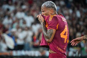 佩杜拉：韋斯利膝蓋不適將接受羅馬檢查，對陣都靈倫施將出任首發(fā)