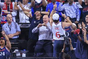 TA：快船已引發(fā)聯(lián)盟信任危機(jī) 鮑爾默的巨額財富會破壞公平競爭