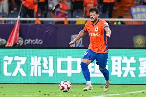 足球報：泰山打法的改變和球員位置的調整是瓦科爆發的重要原因