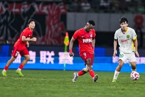 足球報：梅州近兩年深陷經濟危機，如今的排名與投入基本成正比