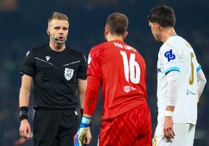 歐足聯公布紐卡vs巴薩裁判名單：瑞典名哨尼貝里執法