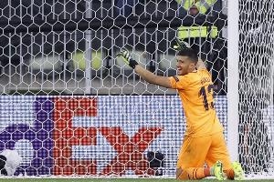 魯利單場歐冠撲救13+、撲救禁區(qū)內射門10+ 近22年歐冠各僅5人做到