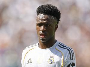 六臺(tái)：阿隆索希望輪換陣容，公布首發(fā)之前曾與維尼修斯溝通