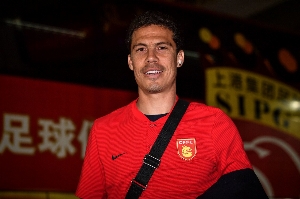 埃爾納內(nèi)斯：羅馬德比就像一場戰(zhàn)斗，扎卡尼塔瓦雷斯可能決定比賽