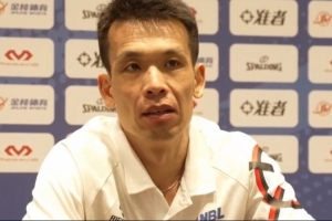 總決賽G3賽后新聞發布會 來看解指導&克羅斯對球隊表現做出的點評