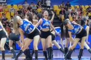 青春活力！媒體人曬NBL長沙勇勝啦啦隊的舞蹈表演視頻
