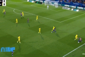 完美配合！費蘭首開紀錄，奧爾莫腳后跟助攻