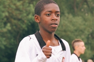 登貝萊轉會史：青訓隊雷恩賣3500萬、多特賣1.48億、巴薩賣5000萬