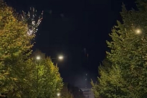 家鄉的驕傲！埃夫勒放煙花慶祝登貝萊獲得金球獎