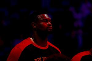 Spears：威利-格林說錫安身材很好 并說后者能打時是聯盟最佳之一