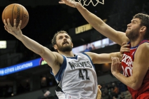 邁克爾-比斯利：凱文-樂福森林狼時期就是個猛獸 經常砍下30+20