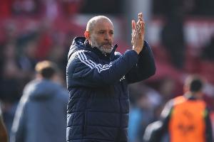 記者：努諾將執(zhí)教本輪西漢姆對(duì)埃弗頓比賽，今日就會(huì)首次帶隊(duì)訓(xùn)練