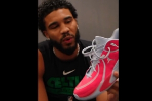 恢復神速！塔圖姆上腳粉色JT4 開始進行有球訓練