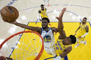 Buha猜測：湖人正在用八村塁的續約談判施壓熱火盡快交易維金斯