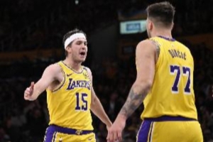 有人建議湖人先簽后換？里夫斯：人們對我的定位不同 評價也不同