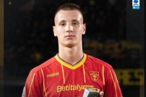 卡馬達(dá)：很高興打進(jìn)意甲首球并幫助球隊(duì)，我把進(jìn)球獻(xiàn)給弗洛倫齊