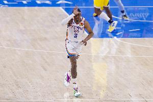 亞歷山大談杰倫威帶傷作戰(zhàn)：他就是個勇士 天生競爭者內(nèi)心不服輸