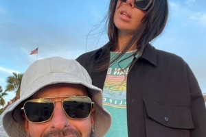 貝納德斯基：妻子當時因我比她年輕不愿意和我交往，但我沒有放棄