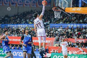 直播吧：黃榮奇簽約同曦 上賽季出戰(zhàn)38場(chǎng)常規(guī)賽場(chǎng)均6分2.1助攻