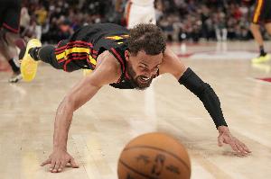 特雷-楊：生涯第8年我感覺像新秀容光煥發 希望能打20個以上賽季