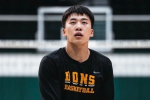 新賽季的NCAA沖啊！王俊杰曬在舊金山大學球館的訓練照：鍛煉