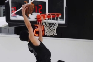 抵達美國！龍獅NBA季前賽備戰首場訓練賽 尋找狀態激發潛能中