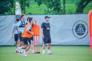 深圳新鵬城全隊集中，開啟下一階段備戰