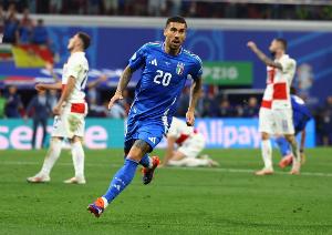 官方：扎卡尼訓練中受傷退出意大利隊名單，皮科利遞補入選