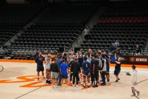 持續(xù)進(jìn)步！新援在列&眾將全神貫注 掘金訓(xùn)練營第四日返圖