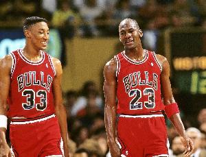 厭倦談?wù)搯痰?？皮蓬：滿(mǎn)分10分的話(huà)我打12分 所有話(huà)題總是圍繞他