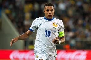 記者：盡管姆巴佩缺席訓練，但皇馬認為他在國家隊出戰沒問題