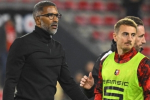 法媒：雷恩更衣室問題嚴(yán)重，多名球員對主帥的戰(zhàn)術(shù)指令持懷疑態(tài)度