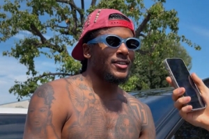 杰倫-格林普通話寄語中國球迷：我是風雪 風雪壓我兩三年