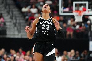 砍31分9板帶隊奪冠！特雷-楊發(fā)推：阿賈就是GOAT！毫無疑問！