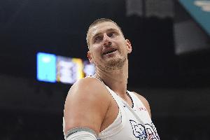 隨便打打！約基奇9中6拿到12分9板6助1斷1帽