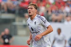 好友：霍伊倫加盟曼聯(lián)時或許還太年輕，他們一家對曼聯(lián)從未有怨恨