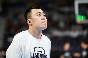 楊鳴：韓德君能夠在退役后回歸參加全運會 對整個球隊都是鼓舞