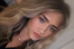 岳父大人利物浦舊將祝福貼因女兒高顏值爆火，獲近400萬點(diǎn)擊