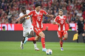 法爾克：金玟哉相信自己能爭奪首發，一月份他離開拜仁可能性很小