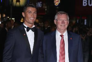 本-福斯特：C羅在曼聯總是早早到基地訓練 他絕對是老師的寵兒