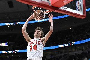 布澤利斯：本賽季我們可能會讓一些人感到震驚