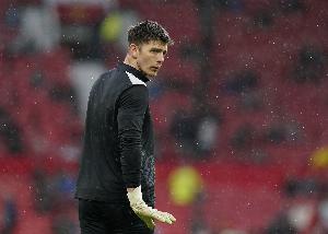 記者：紐卡和33歲門將波普自動續約1年，他的合同將于2027年到期