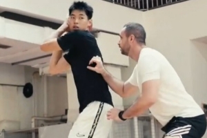 感覺(jué)回來(lái)了！崔永熙球場(chǎng)康復(fù)訓(xùn)練更新 用受傷的左腳第1次發(fā)力扣籃