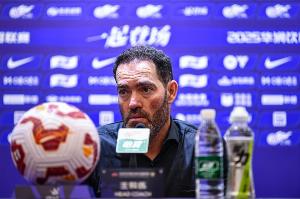 今晚報：中超重燃戰火 保級與爭冠集團混戰 局勢撲朔迷離