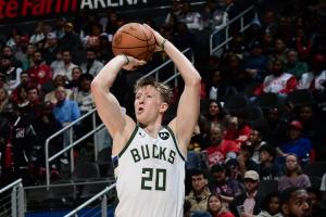 三分神射！AJ-格林4年4500萬續簽雄鹿 連續三年三分命中率超40%