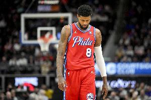 連續(xù)兩年缺席！76人主帥納斯：?jiǎn)讨晤A(yù)計(jì)不會(huì)參加揭幕戰(zhàn)