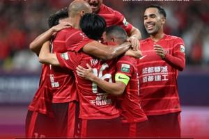 成都蓉城3-1戰(zhàn)勝梅州客家，暫列中超積分榜第二名！